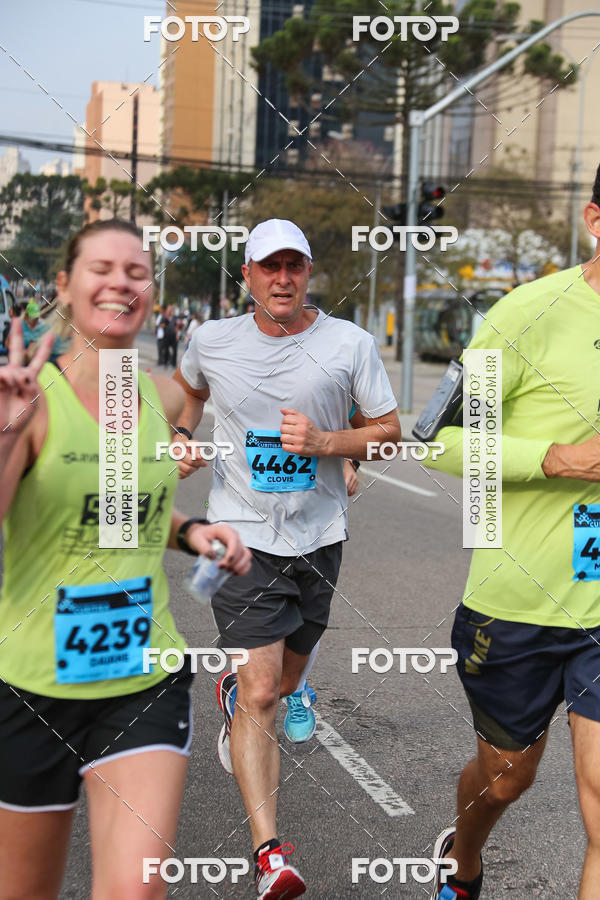 Buy your photos of the eventMeia Maratona Internacional de Curitiba 2018 on Fotop