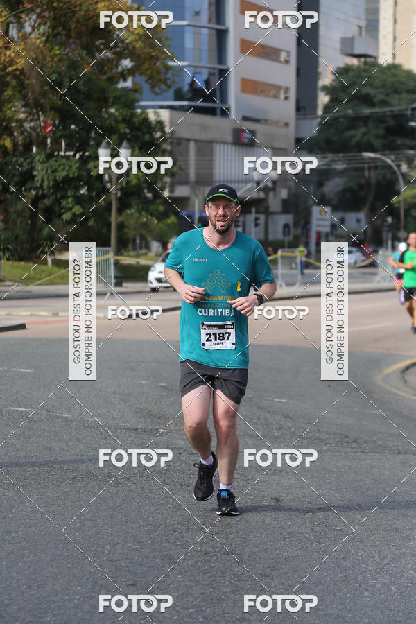 Buy your photos of the eventMeia Maratona Internacional de Curitiba 2018 on Fotop