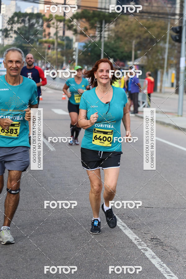 Buy your photos of the eventMeia Maratona Internacional de Curitiba 2018 on Fotop