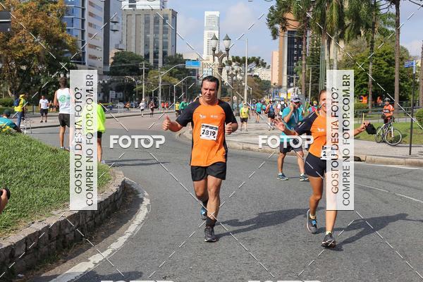 Buy your photos of the eventMeia Maratona Internacional de Curitiba 2018 on Fotop