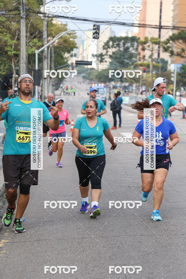Buy your photos of the eventMeia Maratona Internacional de Curitiba 2018 on Fotop