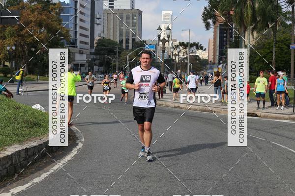 Buy your photos of the eventMeia Maratona Internacional de Curitiba 2018 on Fotop