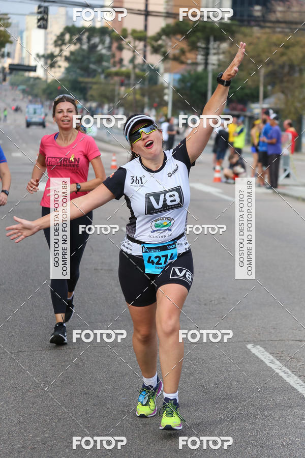Buy your photos of the eventMeia Maratona Internacional de Curitiba 2018 on Fotop