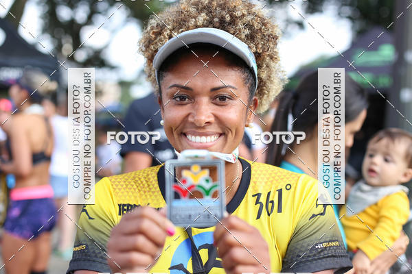 Buy your photos of the eventMeia Maratona Internacional de Curitiba 2018 on Fotop