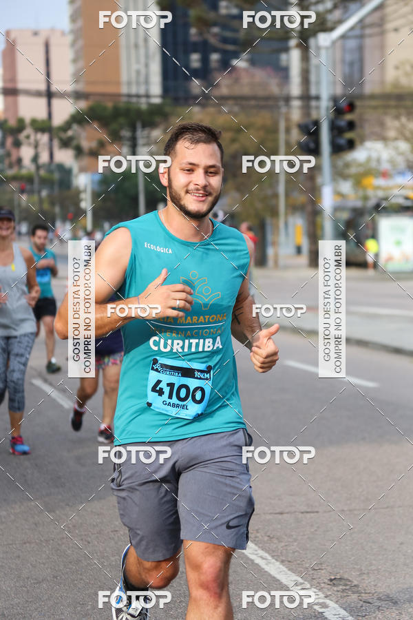 Buy your photos of the eventMeia Maratona Internacional de Curitiba 2018 on Fotop
