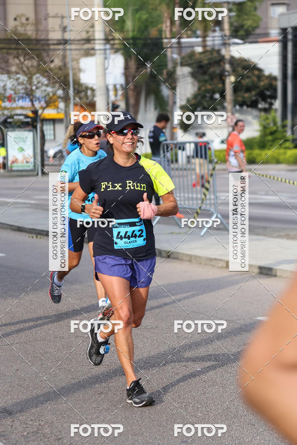 Buy your photos of the eventMeia Maratona Internacional de Curitiba 2018 on Fotop