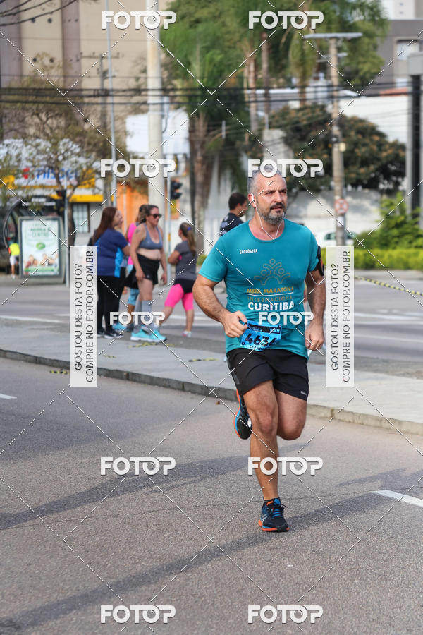 Buy your photos of the eventMeia Maratona Internacional de Curitiba 2018 on Fotop