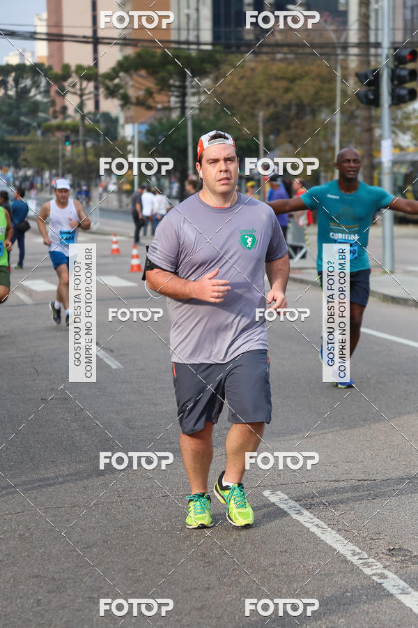 Buy your photos of the eventMeia Maratona Internacional de Curitiba 2018 on Fotop