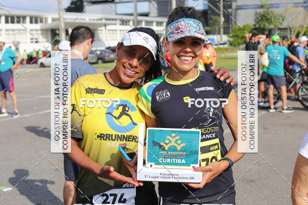 Buy your photos of the eventMeia Maratona Internacional de Curitiba 2018 on Fotop