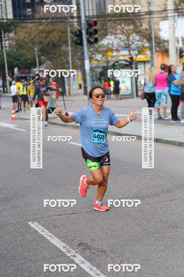 Buy your photos of the eventMeia Maratona Internacional de Curitiba 2018 on Fotop