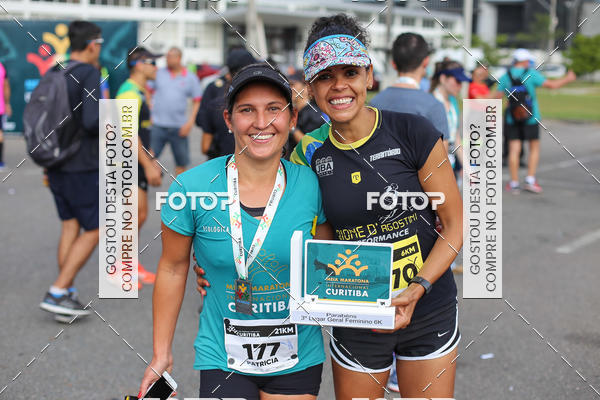 Buy your photos of the eventMeia Maratona Internacional de Curitiba 2018 on Fotop