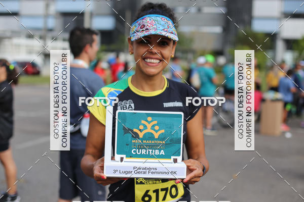 Buy your photos of the eventMeia Maratona Internacional de Curitiba 2018 on Fotop
