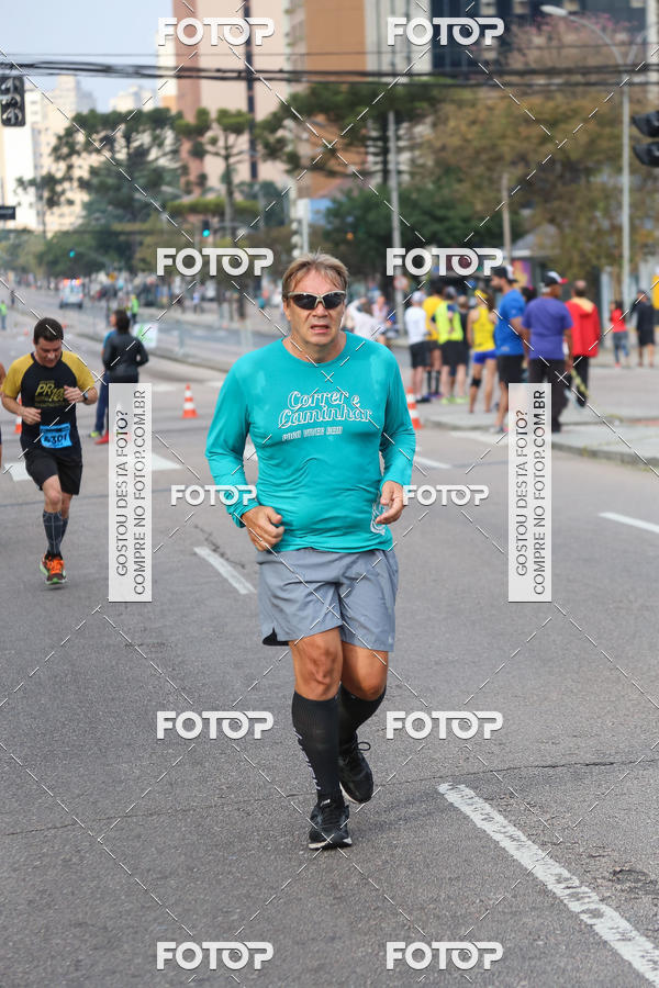 Buy your photos of the eventMeia Maratona Internacional de Curitiba 2018 on Fotop