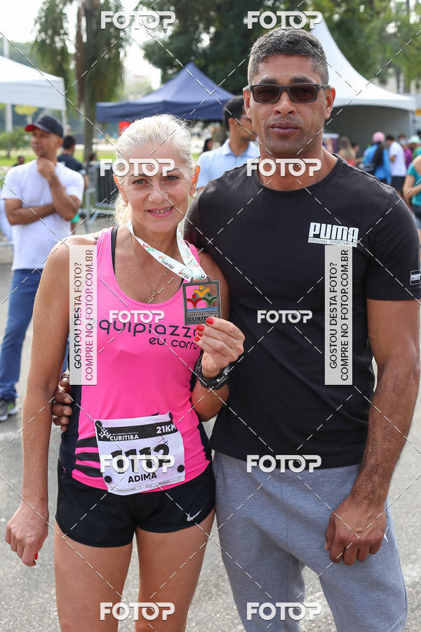 Buy your photos of the eventMeia Maratona Internacional de Curitiba 2018 on Fotop