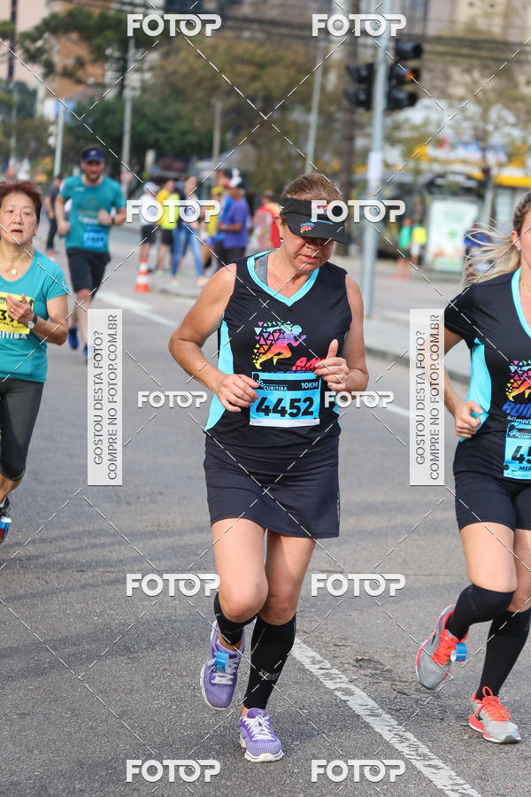 Buy your photos of the eventMeia Maratona Internacional de Curitiba 2018 on Fotop