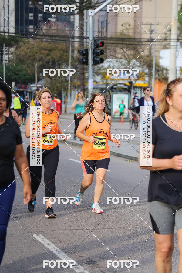 Buy your photos of the eventMeia Maratona Internacional de Curitiba 2018 on Fotop