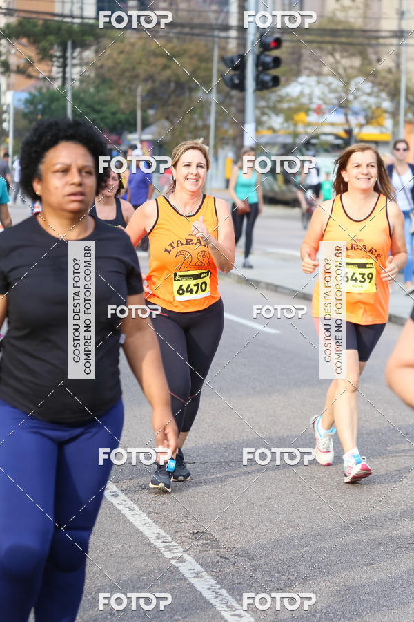 Buy your photos of the eventMeia Maratona Internacional de Curitiba 2018 on Fotop