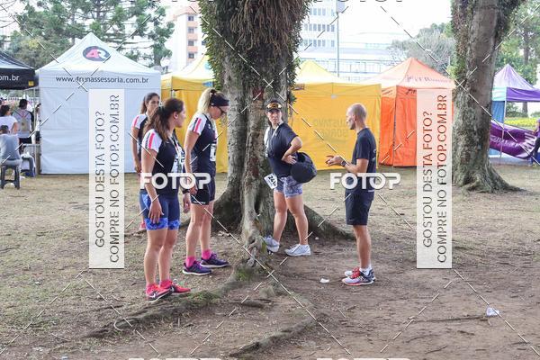 Buy your photos of the eventMeia Maratona Internacional de Curitiba 2018 on Fotop
