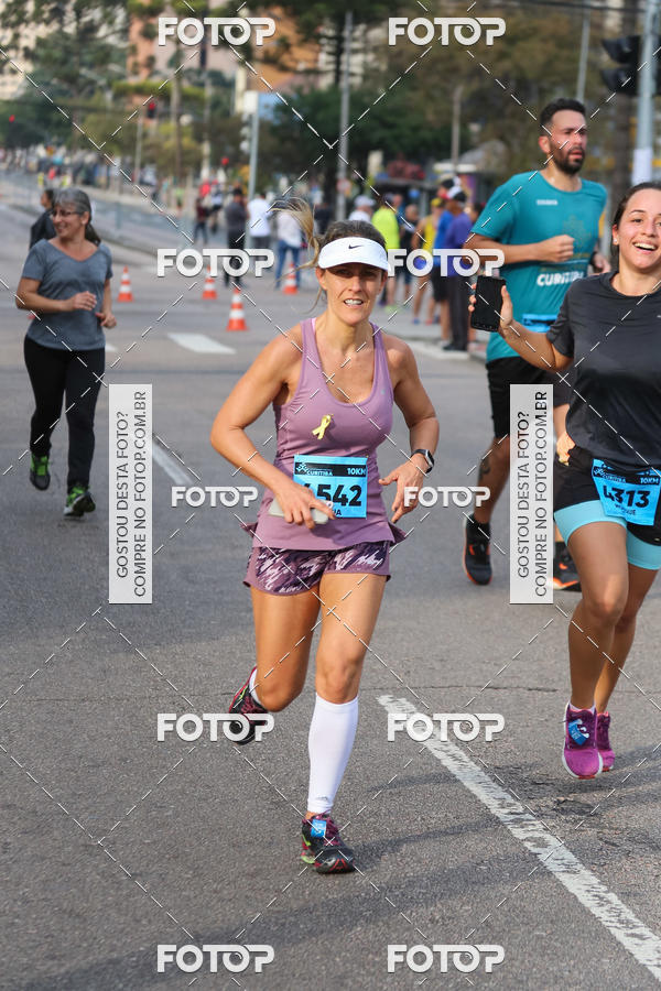 Buy your photos of the eventMeia Maratona Internacional de Curitiba 2018 on Fotop