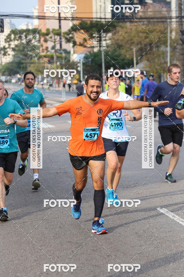Buy your photos of the eventMeia Maratona Internacional de Curitiba 2018 on Fotop