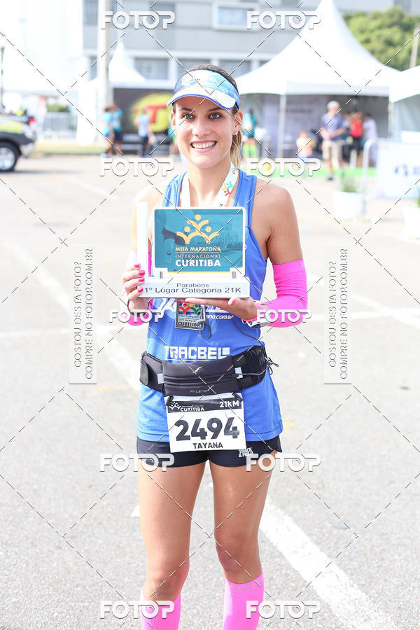 Buy your photos of the eventMeia Maratona Internacional de Curitiba 2018 on Fotop