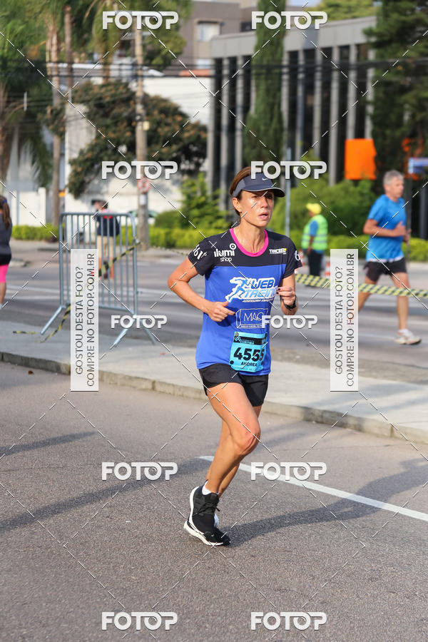 Buy your photos of the eventMeia Maratona Internacional de Curitiba 2018 on Fotop