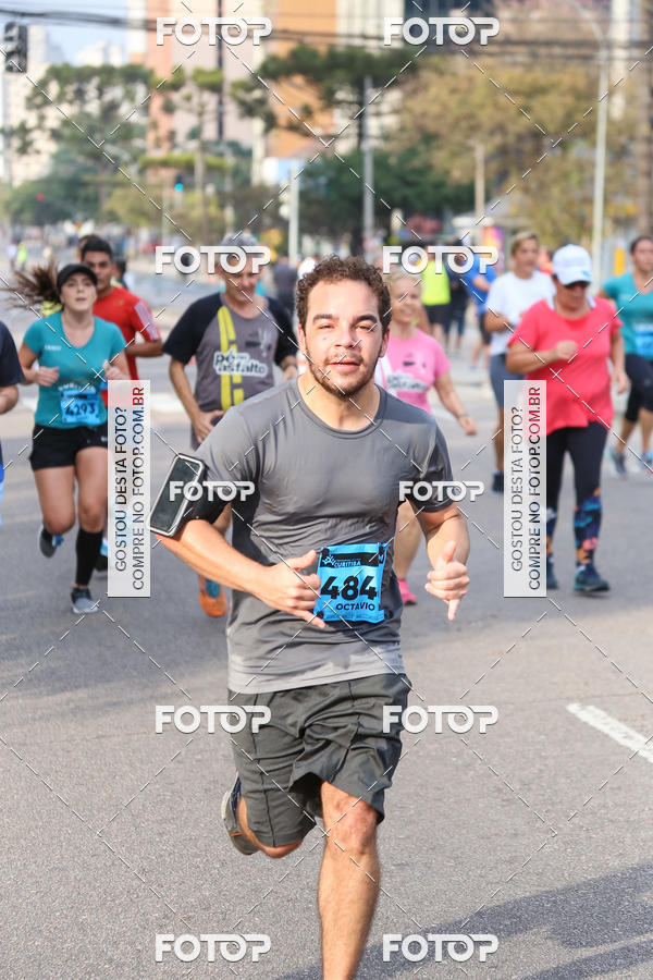 Buy your photos of the eventMeia Maratona Internacional de Curitiba 2018 on Fotop