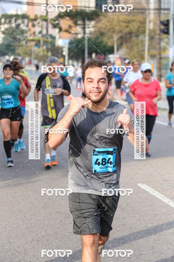 Buy your photos of the eventMeia Maratona Internacional de Curitiba 2018 on Fotop