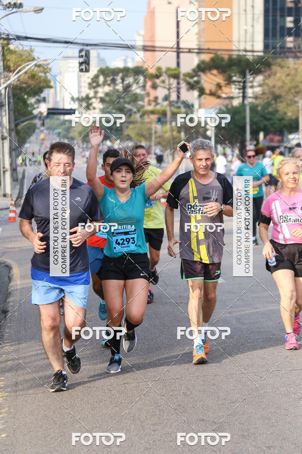 Buy your photos of the eventMeia Maratona Internacional de Curitiba 2018 on Fotop