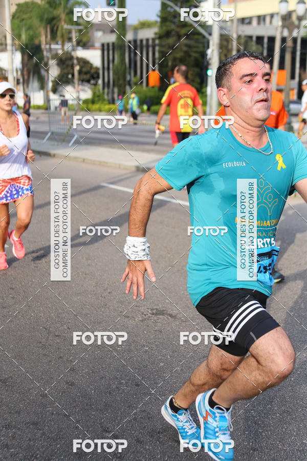 Buy your photos of the eventMeia Maratona Internacional de Curitiba 2018 on Fotop