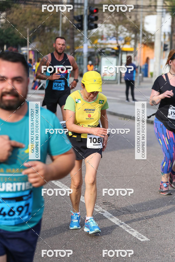 Buy your photos of the eventMeia Maratona Internacional de Curitiba 2018 on Fotop