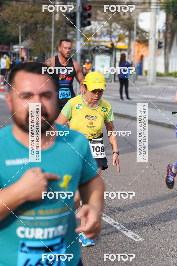 Buy your photos of the eventMeia Maratona Internacional de Curitiba 2018 on Fotop