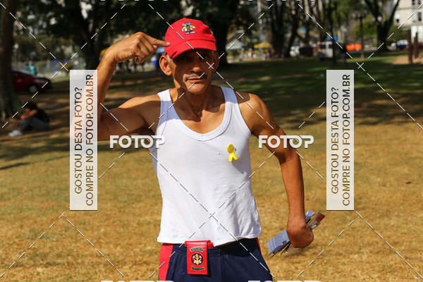 Buy your photos of the eventMeia Maratona Internacional de Curitiba 2018 on Fotop