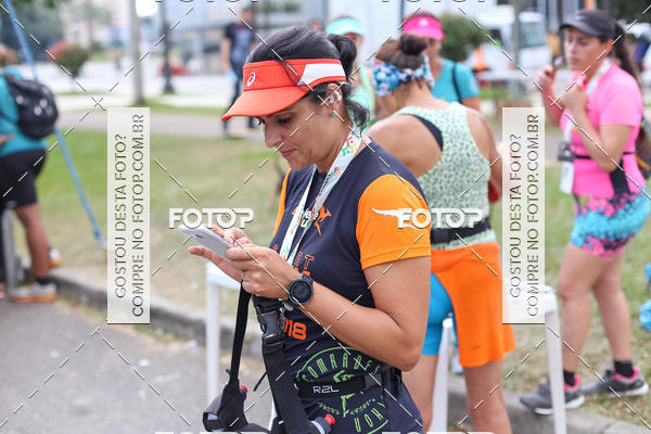 Buy your photos of the eventMeia Maratona Internacional de Curitiba 2018 on Fotop