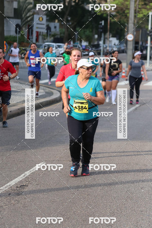 Buy your photos of the eventMeia Maratona Internacional de Curitiba 2018 on Fotop