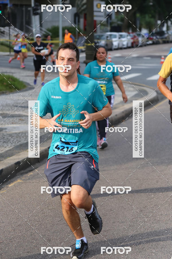 Buy your photos of the eventMeia Maratona Internacional de Curitiba 2018 on Fotop