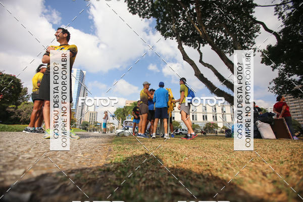 Buy your photos of the eventMeia Maratona Internacional de Curitiba 2018 on Fotop
