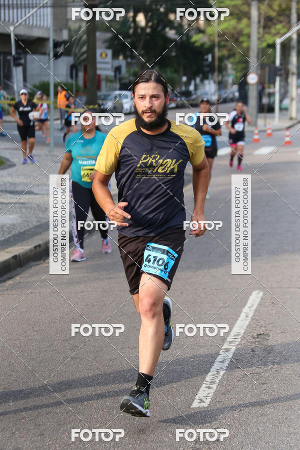 Buy your photos of the eventMeia Maratona Internacional de Curitiba 2018 on Fotop
