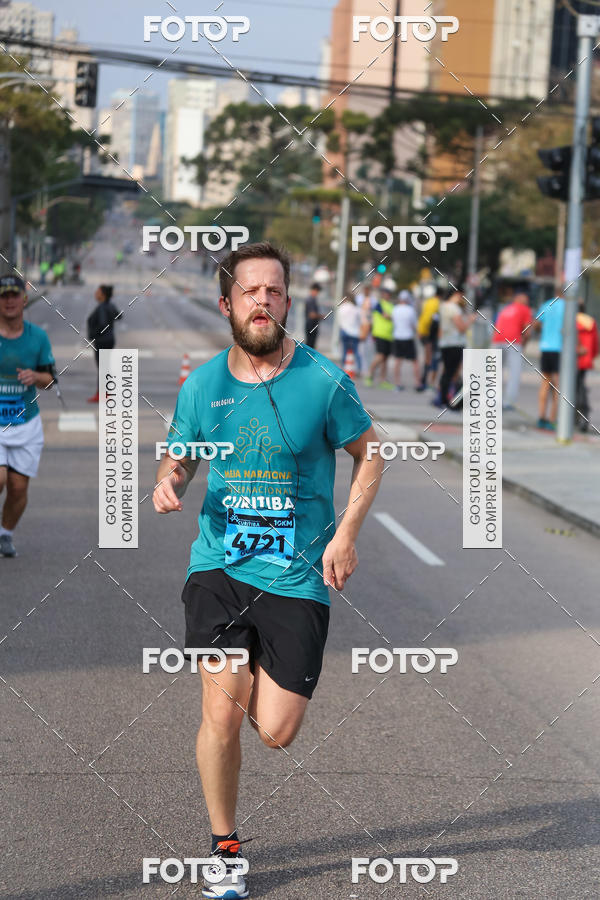 Buy your photos of the eventMeia Maratona Internacional de Curitiba 2018 on Fotop