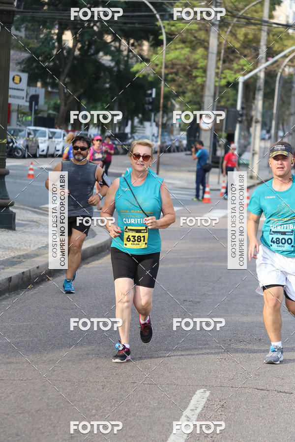 Buy your photos of the eventMeia Maratona Internacional de Curitiba 2018 on Fotop