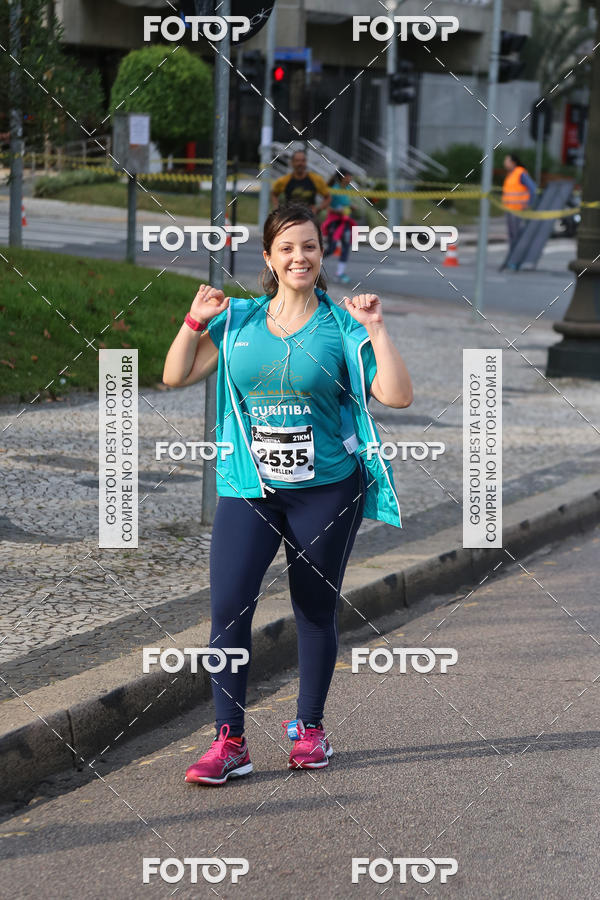 Buy your photos of the eventMeia Maratona Internacional de Curitiba 2018 on Fotop