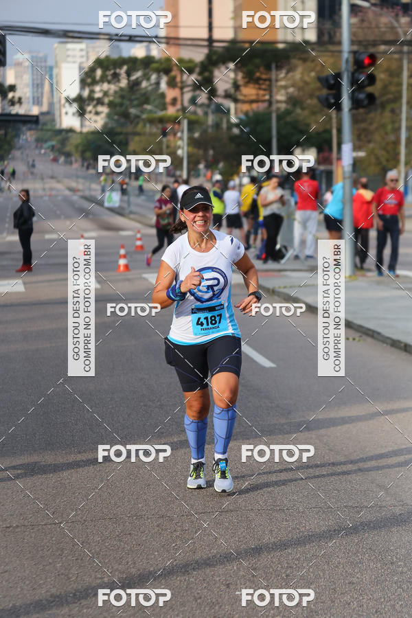 Buy your photos of the eventMeia Maratona Internacional de Curitiba 2018 on Fotop