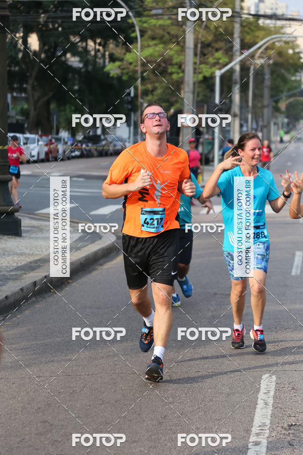 Buy your photos of the eventMeia Maratona Internacional de Curitiba 2018 on Fotop