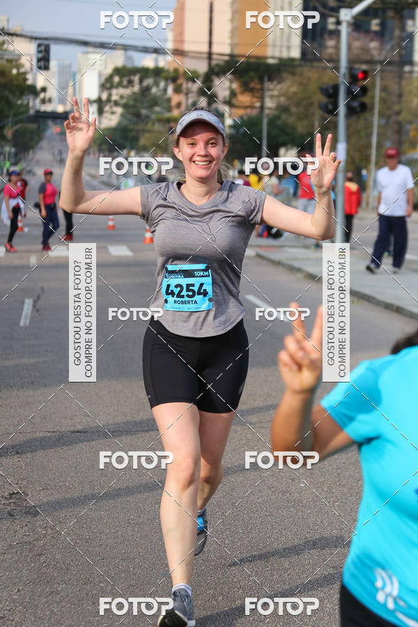 Buy your photos of the eventMeia Maratona Internacional de Curitiba 2018 on Fotop