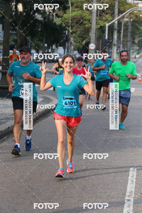 Buy your photos of the eventMeia Maratona Internacional de Curitiba 2018 on Fotop