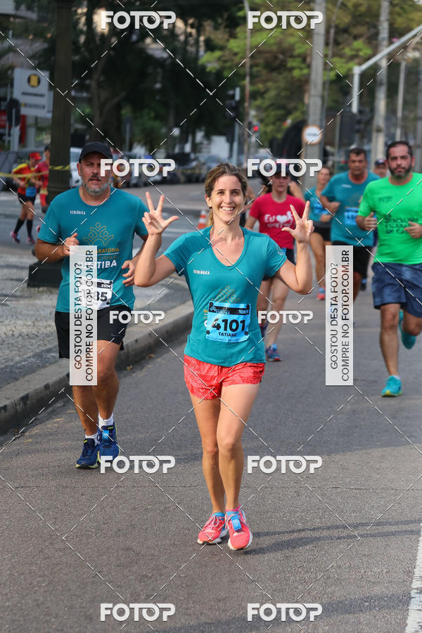 Buy your photos of the eventMeia Maratona Internacional de Curitiba 2018 on Fotop