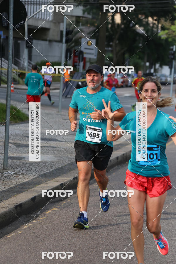 Buy your photos of the eventMeia Maratona Internacional de Curitiba 2018 on Fotop