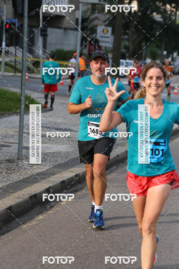 Buy your photos of the eventMeia Maratona Internacional de Curitiba 2018 on Fotop