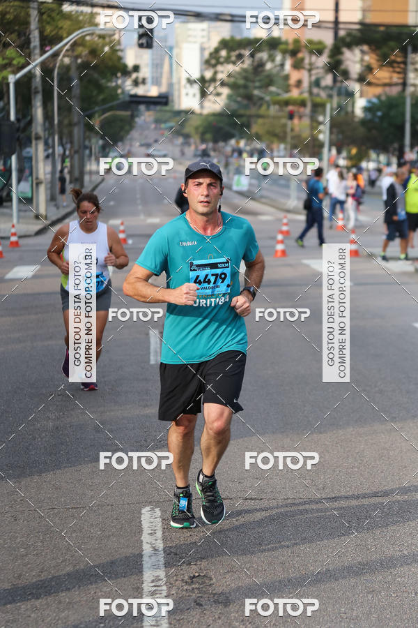 Buy your photos of the eventMeia Maratona Internacional de Curitiba 2018 on Fotop