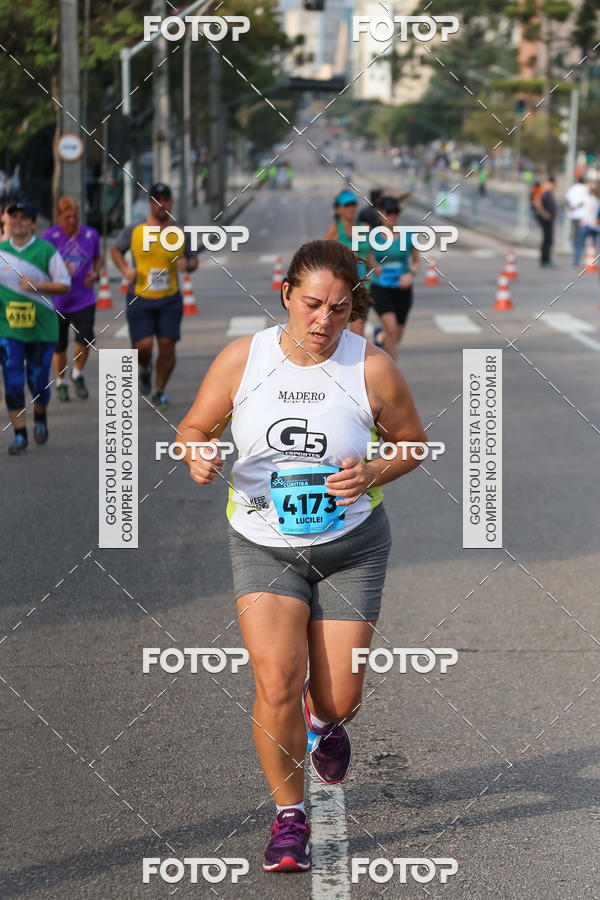 Buy your photos of the eventMeia Maratona Internacional de Curitiba 2018 on Fotop